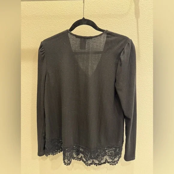 American Rag Black Blouse with Lace Hem size large - Picture 2 of 4